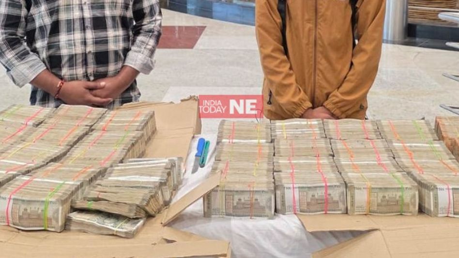 Two Maharashtra men detained at Agartala Airport with Rs 1.68 crore in cash Two Maharashtra men detained at Agartala Airport with Rs 1.68 crore in cash