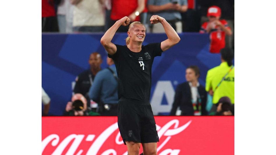 Haaland's brace sends Norway through and rewrites World Cup record books Haaland's brace sends Norway through and rewrites World Cup record books