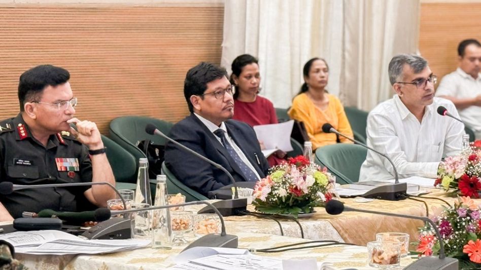 Meghalaya CM reviews measures to ease Shillong traffic congestion ahead of National Games Meghalaya CM reviews measures to ease Shillong traffic congestion ahead of National Games