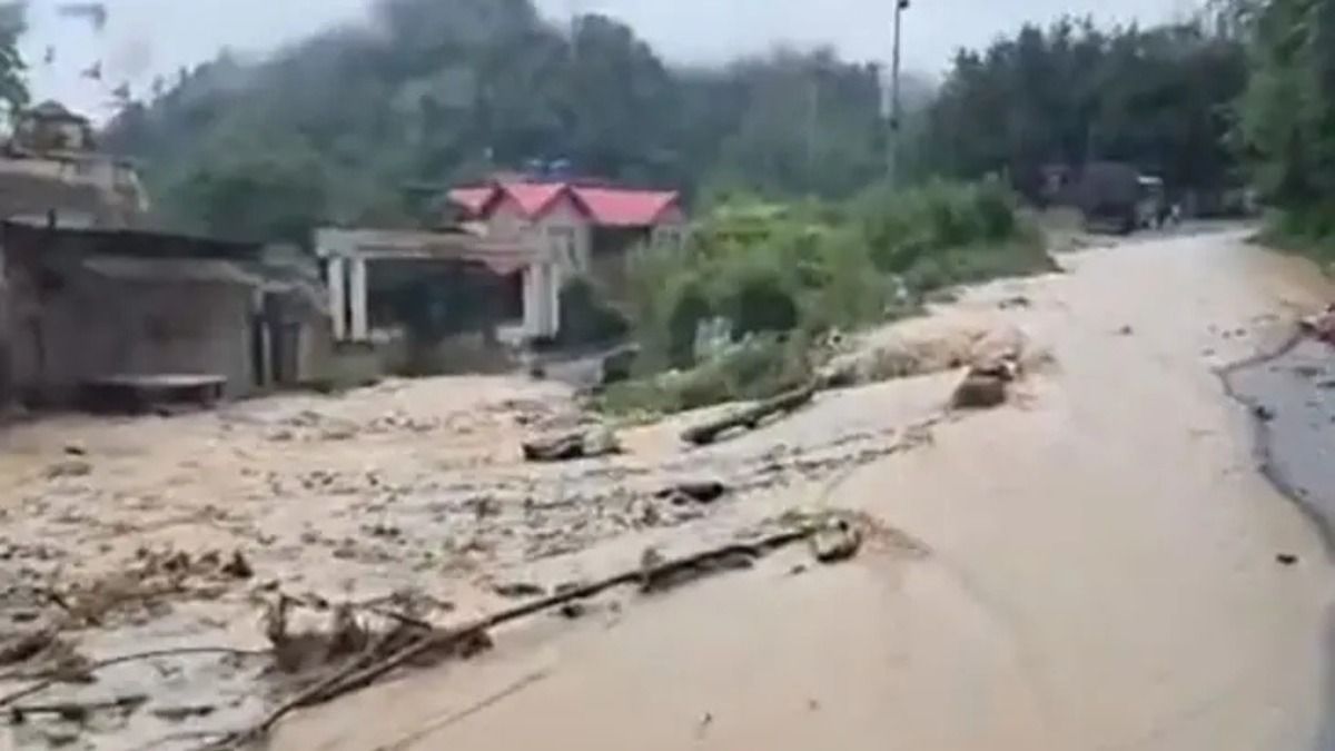Search for four missing in Arunachal flood suspended, to resume on June 26 Search for four missing in Arunachal flood suspended, to resume on June 26