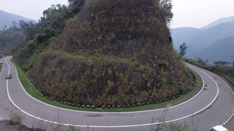 Arunachal's East Siang admin bans littering along Raneghat–Pongging viewpoint highway Arunachal's East Siang admin bans littering along Raneghat–Pongging viewpoint highway