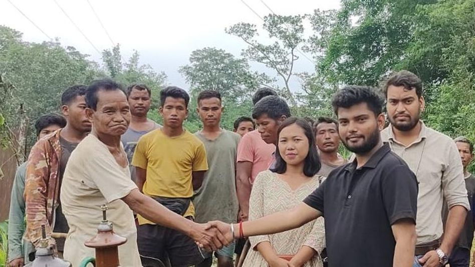 Electricity restored in Meghalaya’s Bolmoram Adinggre after nearly four years of outage Electricity restored in Meghalaya’s Bolmoram Adinggre after nearly four years of outage