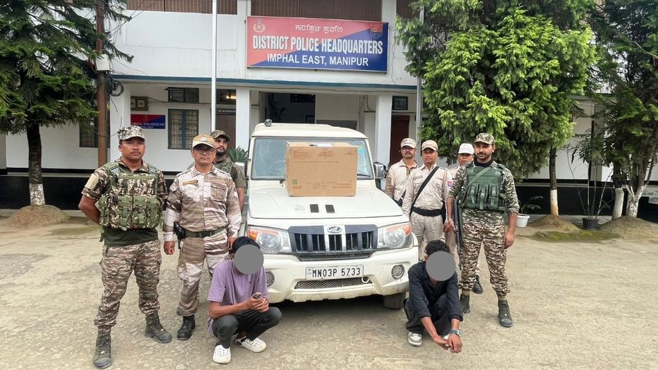 Manipur: Over 2 kg of suspected heroin seized, two arrested in joint anti-narcotics operation Manipur: Over 2 kg of suspected heroin seized, two arrested in joint anti-narcotics operation
