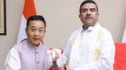 Sikkim, West Bengal CMs discuss connectivity, healthcare and Teesta restoration Sikkim, West Bengal CMs discuss connectivity, healthcare and Teesta restoration