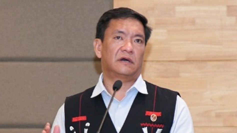 Arunachal CM Pema Khandu pays tribute to Swami Vivekananda on death anniversary Arunachal CM Pema Khandu pays tribute to Swami Vivekananda on death anniversary