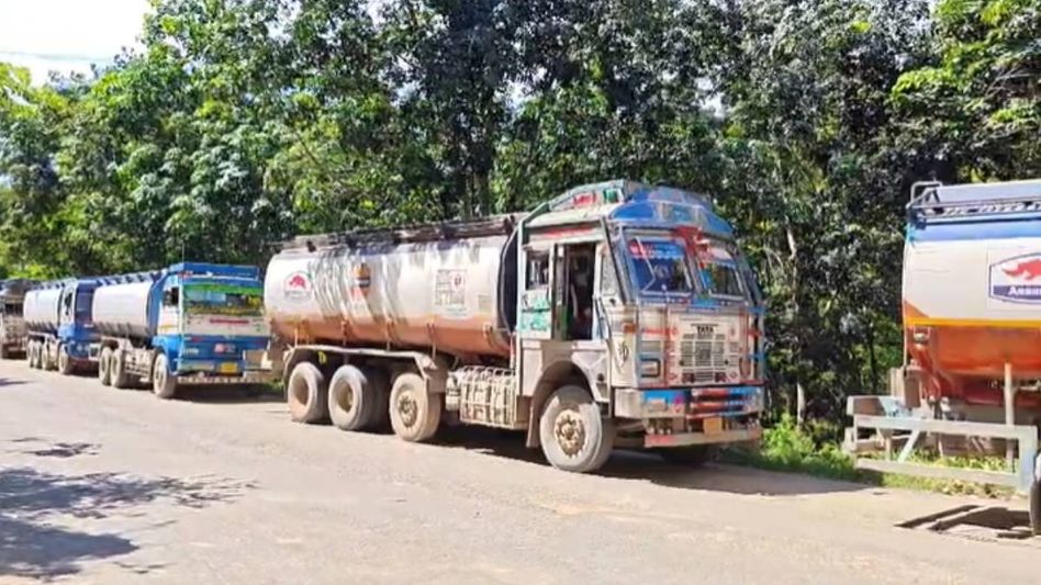Over 12,000 trucks await clearance on Assam–Manipur route amid restricted movement Over 12,000 trucks await clearance on Assam–Manipur route amid restricted movement