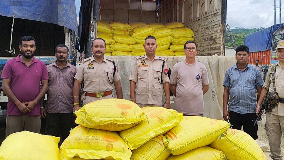 160 sacks of urea fertiliser seized along Assam–Mizoram border during checkpoint inspection 160 sacks of urea fertiliser seized along Assam–Mizoram border during checkpoint inspection