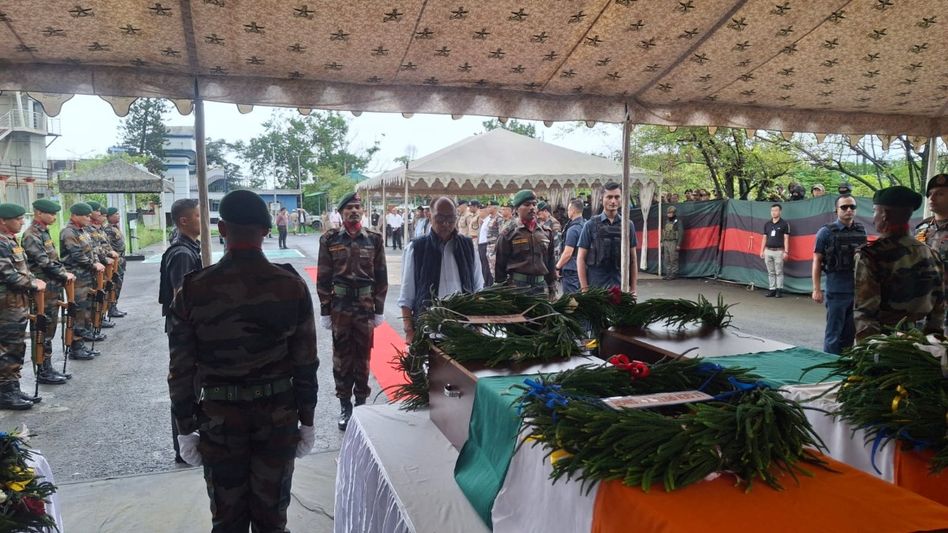 Manipur pays tribute to two Assam Rifles personnel killed in Ukhrul ambush Manipur pays tribute to two Assam Rifles personnel killed in Ukhrul ambush