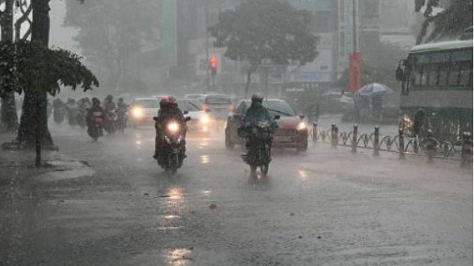 ASDMA issues heavy rain alert for Guwahati, warns of waterlogging and landslides ASDMA issues heavy rain alert for Guwahati, warns of waterlogging and landslides