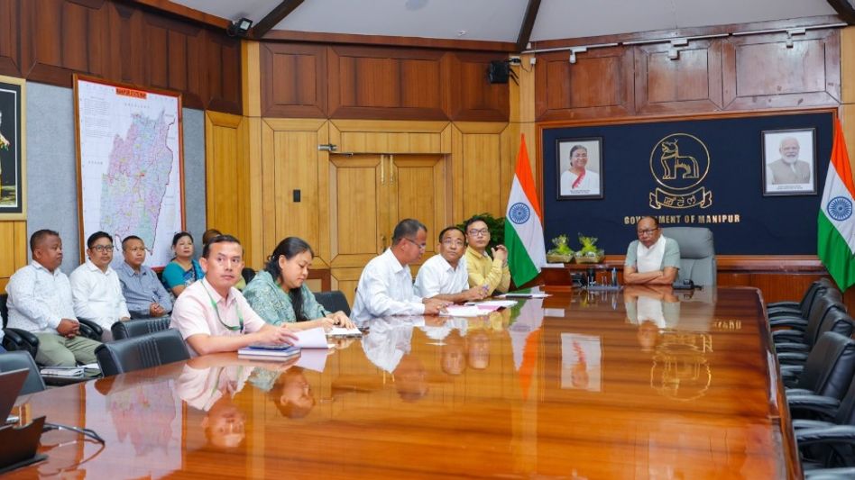 Manipur CM reviews fisheries sector, focuses on fish production and fishermen's welfare Manipur CM reviews fisheries sector, focuses on fish production and fishermen's welfare
