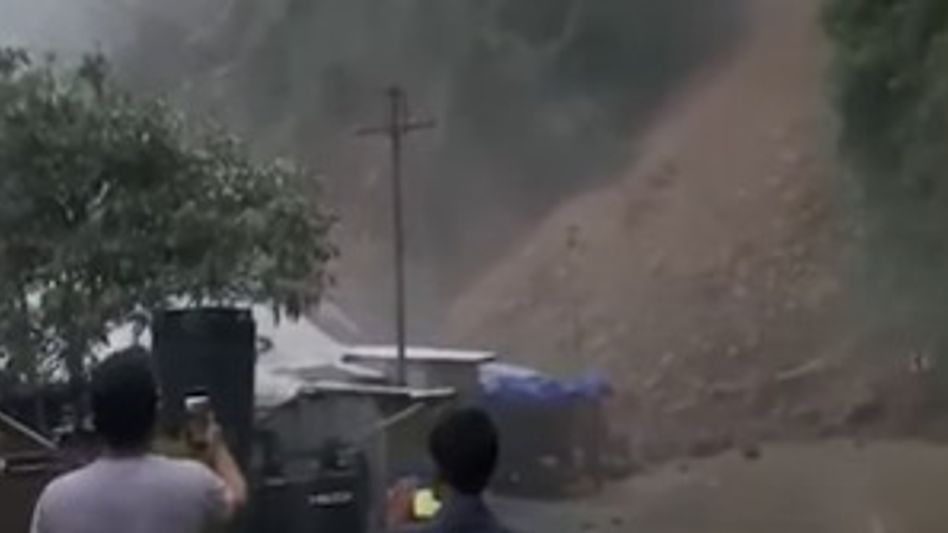 Massive landslide sweeps away houses, roadside structures in Mizoram; No casualties reported Massive landslide sweeps away houses, roadside structures in Mizoram; No casualties reported