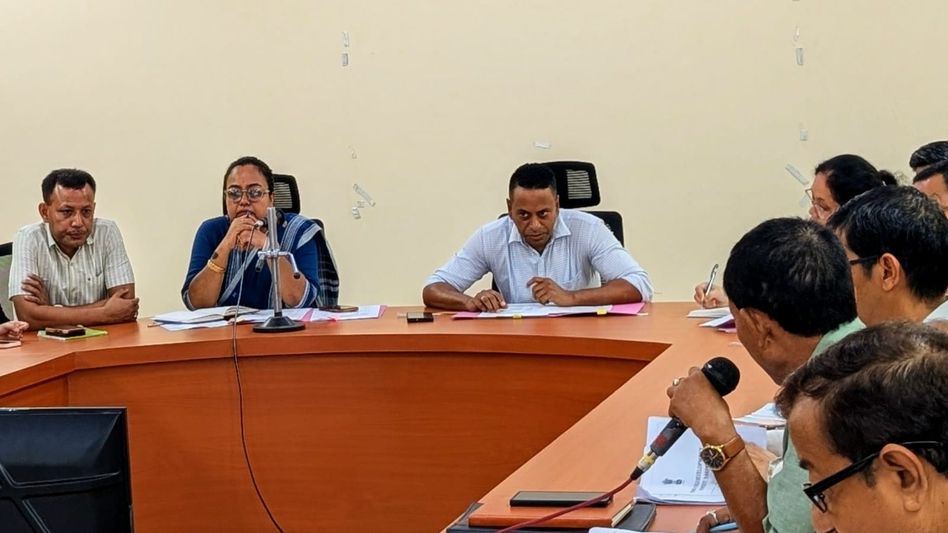 Assam's Barpeta DC reviews progress of government schemes, urges timely completion of development projects Assam's Barpeta DC reviews progress of government schemes, urges timely completion of development projects