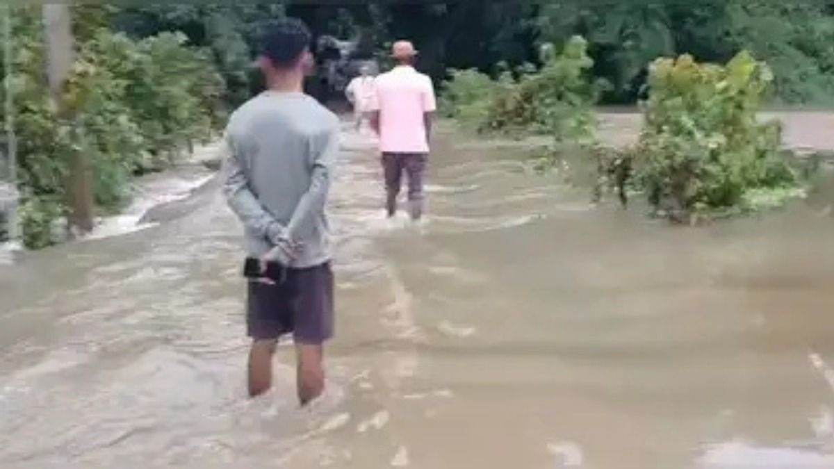 Assam on high alert: Army, Air Force kept on standby as floods worsen in Upper Assam