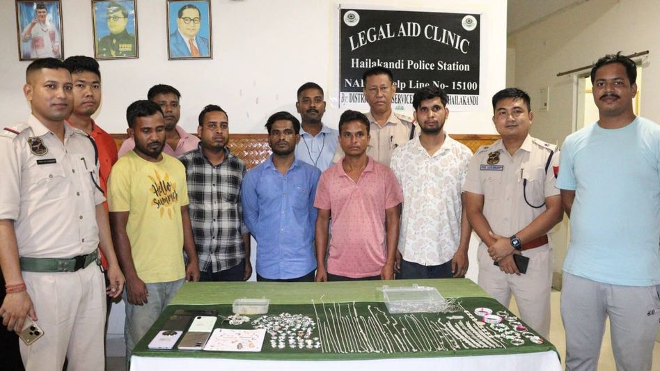 Assam"s Hailakandi burglary cracked: Five arrested, 21 grams of stolen gold recovered Assam"s Hailakandi burglary cracked: Five arrested, 21 grams of stolen gold recovered