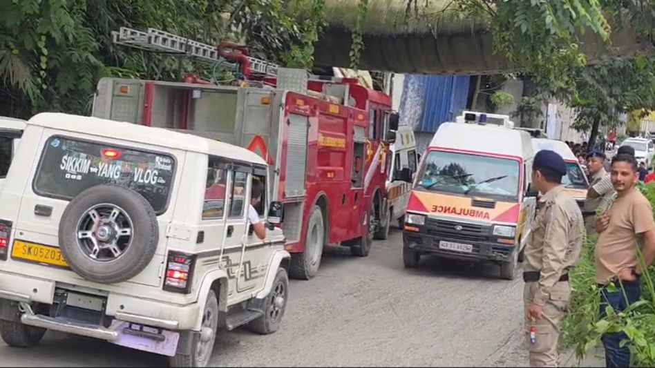 Methane blast triggers tunnel collapse at NHPC project in Sikkim; multiple workers trapped, rescue hampered by toxic fumes Methane blast triggers tunnel collapse at NHPC project in Sikkim; multiple workers trapped, rescue hampered by toxic fumes