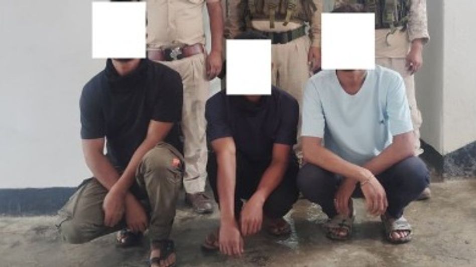 Three members of banned insurgent outfit arrested near India-Myanmar border in Manipur; two illegal bunkers destroyed Three members of banned insurgent outfit arrested near India-Myanmar border in Manipur; two illegal bunkers destroyed