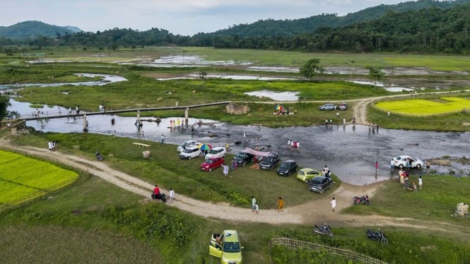 Assam: Karbi Anglong closes all waterfall picnic spots amid worsening flood situation Assam: Karbi Anglong closes all waterfall picnic spots amid worsening flood situation