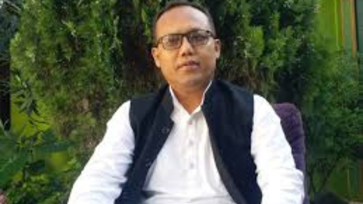 Manipur Congress condemns Rahul Gandhi's detention, says 'voice of youth cannot be silenced' Manipur Congress condemns Rahul Gandhi's detention, says 'voice of youth cannot be silenced'