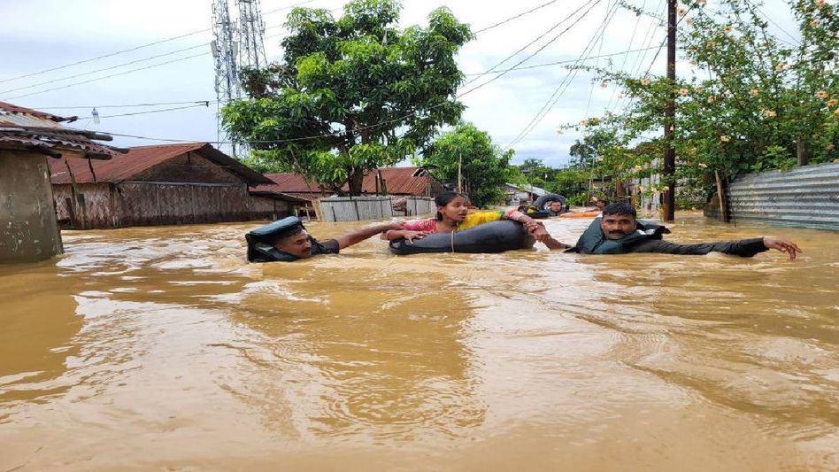 Assam flood death toll climbs to 41 as 10 more lives lost in 24 hours, over 6.4 lakh people affected Assam flood death toll climbs to 41 as 10 more lives lost in 24 hours, over 6.4 lakh people affected