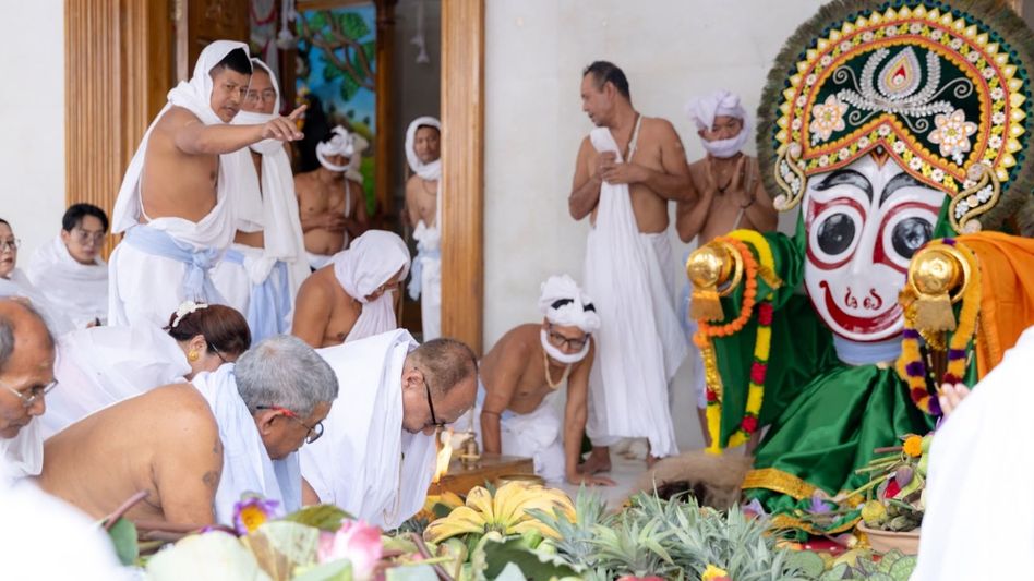 Yumnam Khemchand Singh joins Purna Yatra celebrations in Manipur, prays for peace and unity Yumnam Khemchand Singh joins Purna Yatra celebrations in Manipur, prays for peace and unity