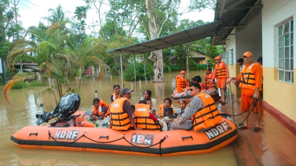 Over 71,000 housed in relief camps as Assam flood situation eases: Himanta Biswa Sarma Over 71,000 housed in relief camps as Assam flood situation eases: Himanta Biswa Sarma