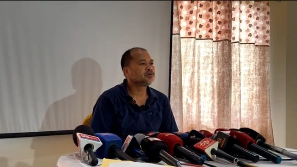 "Assam flood-hit families need Rs 10 lakh aid, not Rs 15000," says Akhil Gogoi "Assam flood-hit families need Rs 10 lakh aid, not Rs 15000," says Akhil Gogoi