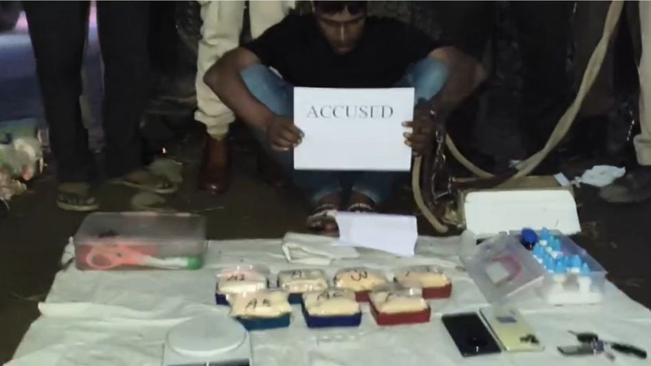 Assam: Suspected heroin seized on NH-6 in Cachar, Meghalaya resident detained Assam: Suspected heroin seized on NH-6 in Cachar, Meghalaya resident detained