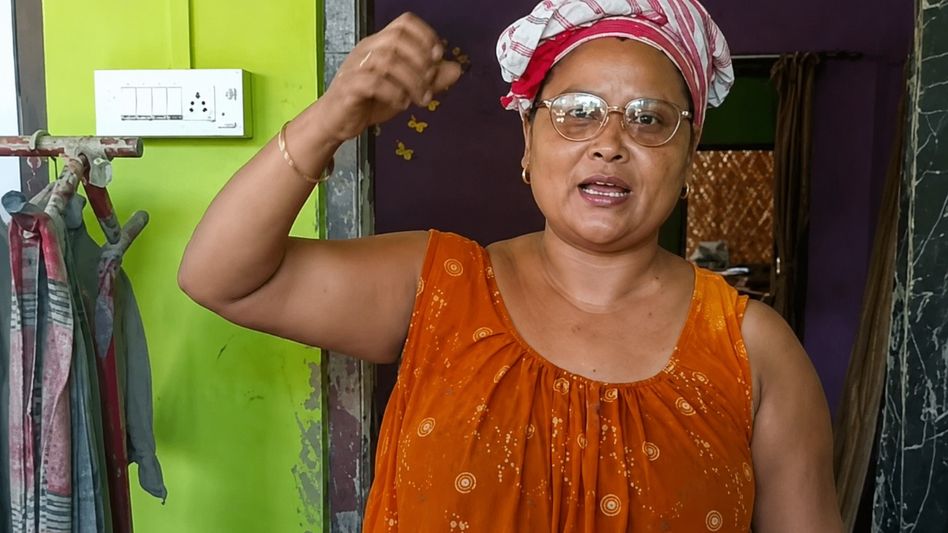 'I am mentally shattered': Assam flood survivor struggles to cook a meal, asks, 'Where will we live now?' 'I am mentally shattered': Assam flood survivor struggles to cook a meal, asks, 'Where will we live now?'