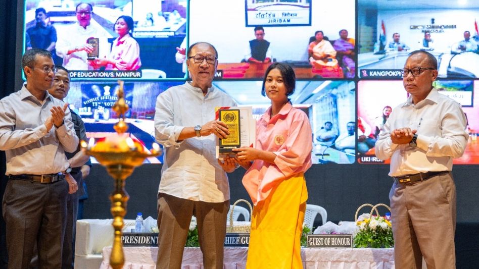 Manipur CM honours meritorious government school students at incentive awards ceremony Manipur CM honours meritorious government school students at incentive awards ceremony