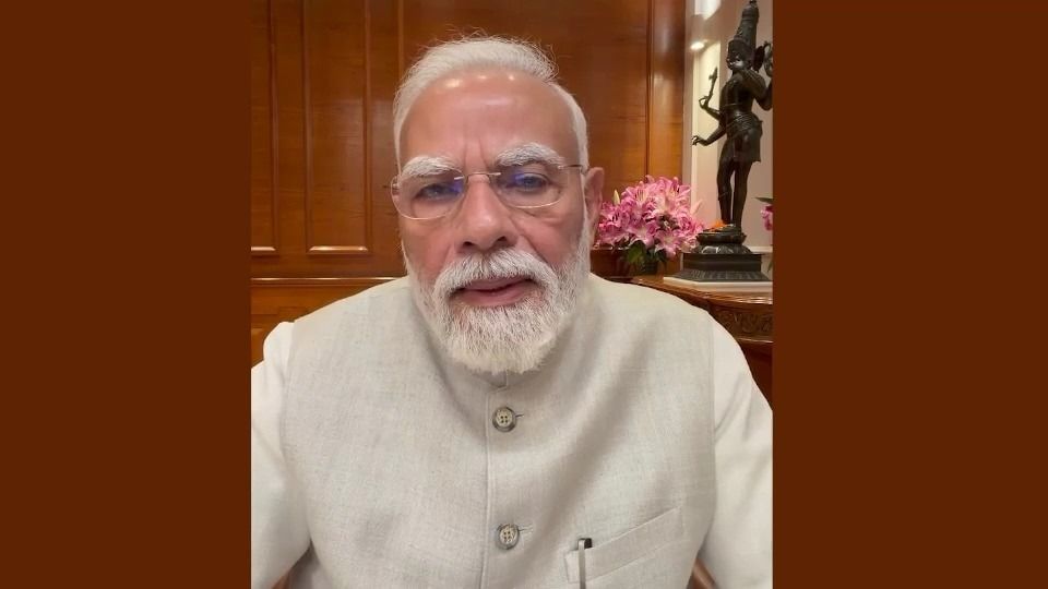 Inviting the students to move forward, Modi urged them to learn from their mistakes, pursue their dreams and contribute to nation-building.