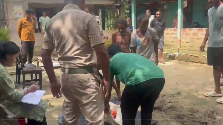 Assam: 12-day-old infant's body retrieved from well in Sribhumi district, investigation underway Assam: 12-day-old infant's body retrieved from well in Sribhumi district, investigation underway