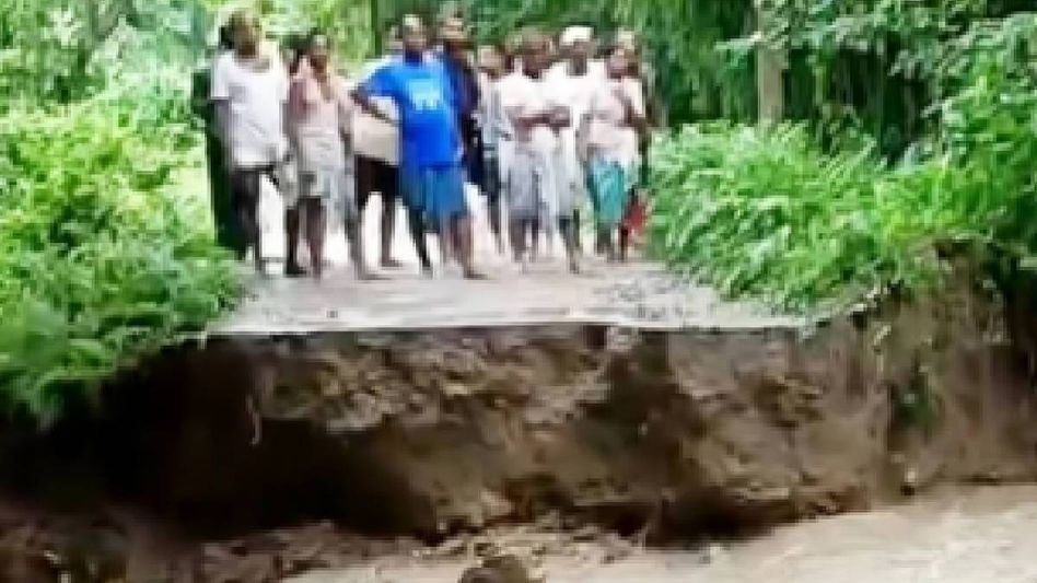 Noa river breaches embankment, floods over 10 villages in Assam's Darrang Noa river breaches embankment, floods over 10 villages in Assam's Darrang