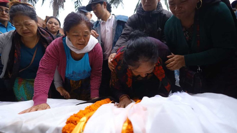 Nepal receives body of mountaineer Pur Bahadur Gurung killed in Broad Peak avalanche Nepal receives body of mountaineer Pur Bahadur Gurung killed in Broad Peak avalanche