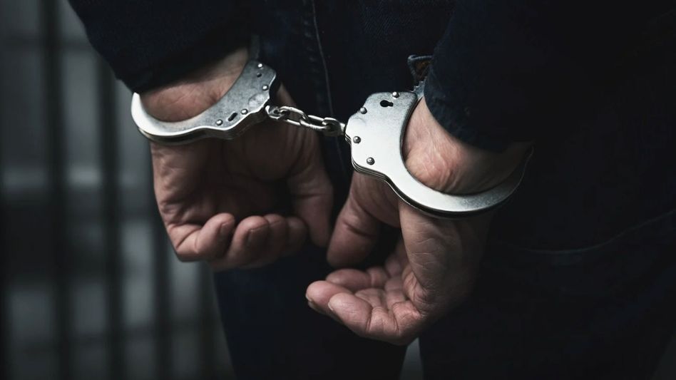 Two militants linked to banned outfits arrested in Manipur for alleged extortion Two militants linked to banned outfits arrested in Manipur for alleged extortion