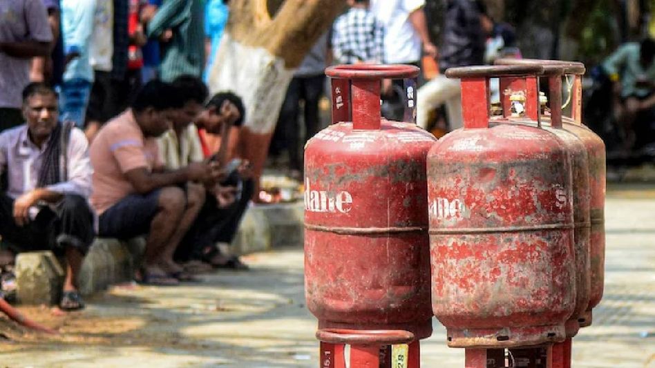 Assam: LPG consumers in Morigaon told to complete Aadhaar based e-KYC before August 16 Assam: LPG consumers in Morigaon told to complete Aadhaar based e-KYC before August 16