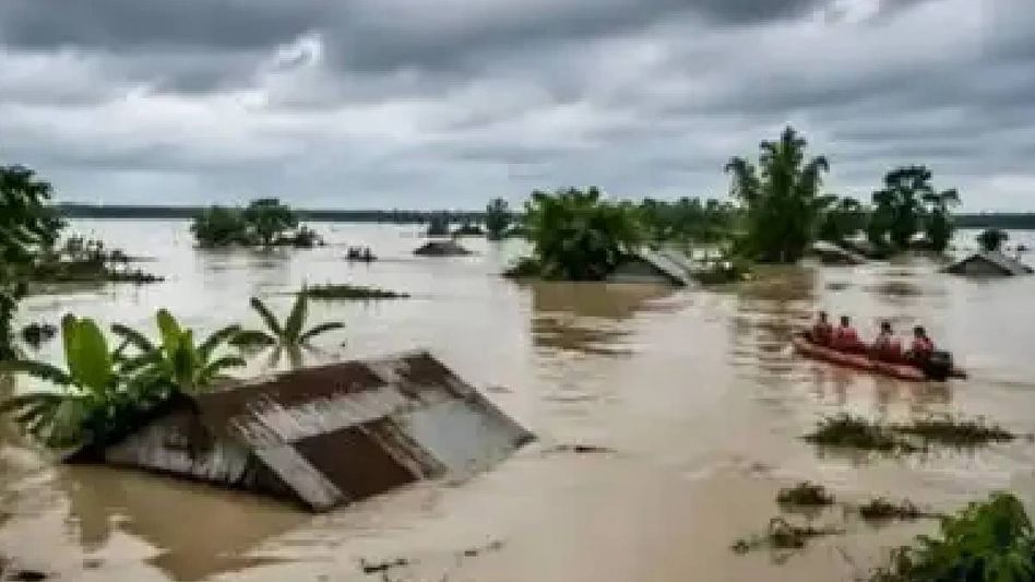 Assam flood death toll reaches 101, over 1.26 lakh people affected across 10 districts Assam flood death toll reaches 101, over 1.26 lakh people affected across 10 districts