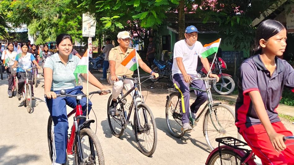 Assam's Morigaon hosts cycle rally to mark 80th Independence Day, Har Ghar Tiranga and 150 years of Vande Mataram Assam's Morigaon hosts cycle rally to mark 80th Independence Day, Har Ghar Tiranga and 150 years of Vande Mataram