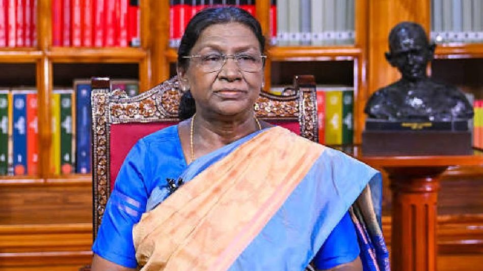 President Murmu gives assent to bill criminalising disruption of Vande Mataram President Murmu gives assent to bill criminalising disruption of Vande Mataram