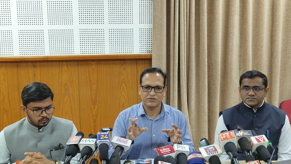 Tripura plans 10 electric buses for Agartala, proposes Rs 130 crore flood-control project Tripura plans 10 electric buses for Agartala, proposes Rs 130 crore flood-control project