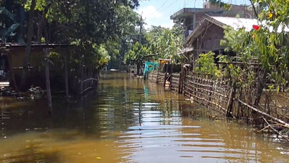 Assam floods: Bihubor survivors face fresh hardship as receding waters leave homes buried in mud, silt Assam floods: Bihubor survivors face fresh hardship as receding waters leave homes buried in mud, silt
