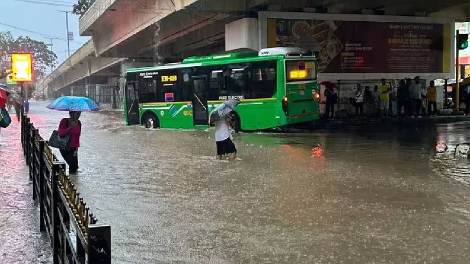 Guwahati likely to receive heavy rain, thunderstorms over next 24 hours: IMD Guwahati likely to receive heavy rain, thunderstorms over next 24 hours: IMD