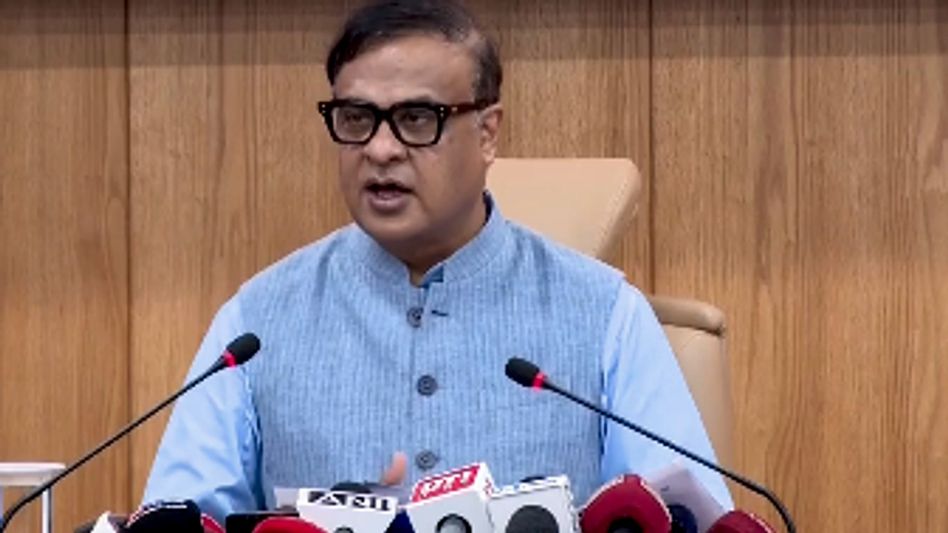 Assam govt to give Rs 1 lakh to 1,000 farmers; announces youth welfare department, file-clearance drive Assam govt to give Rs 1 lakh to 1,000 farmers; announces youth welfare department, file-clearance drive