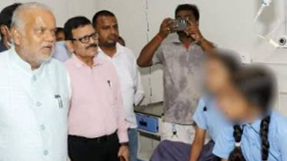Detergent powder allegedly used instead of salt in Bihar school mid-day meal; over two dozen students fall ill Detergent powder allegedly used instead of salt in Bihar school mid-day meal; over two dozen students fall ill
