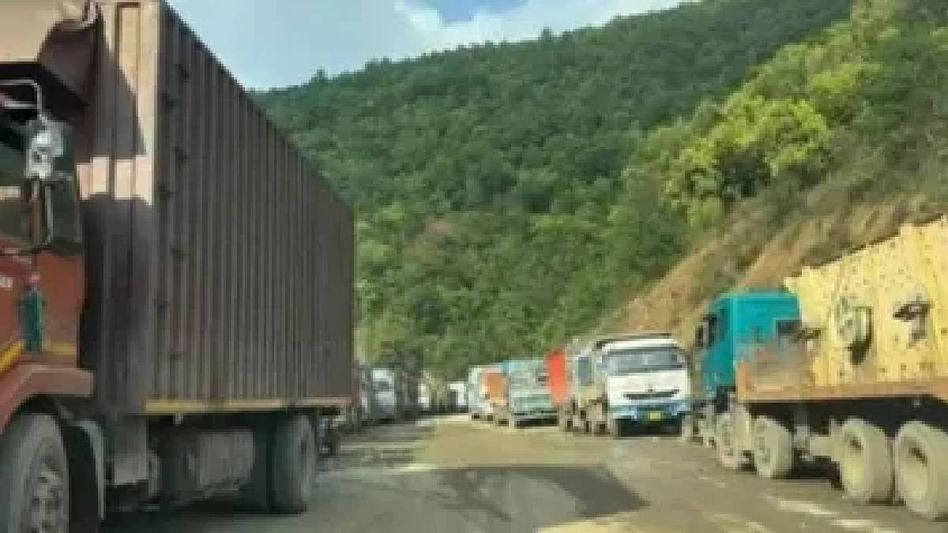 Manipur: Tengnoupal CSOs warn of 48-hour highway bandh over doctors’ posting at Moreh, Tengnoupal Health facilities Manipur: Tengnoupal CSOs warn of 48-hour highway bandh over doctors’ posting at Moreh, Tengnoupal Health facilities