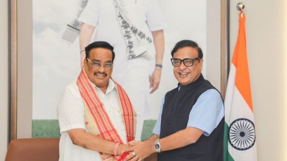 Himanta Biswa Sarma discusses water security, JJM-Assam and Silsako Beel rejuvenation with Jal Shakti Minister Himanta Biswa Sarma discusses water security, JJM-Assam and Silsako Beel rejuvenation with Jal Shakti Minister
