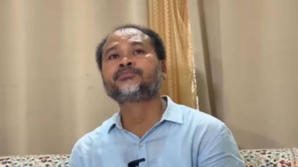 Assam: Akhil Gogoi defends criticism of Bimal Borah, Sivasagar DC over flood handling Assam: Akhil Gogoi defends criticism of Bimal Borah, Sivasagar DC over flood handling
