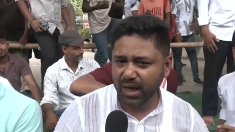 AJP Chief Lurinjyoti Gogoi calls for permanent solution to Assam-Meghalaya border issue AJP Chief Lurinjyoti Gogoi calls for permanent solution to Assam-Meghalaya border issue