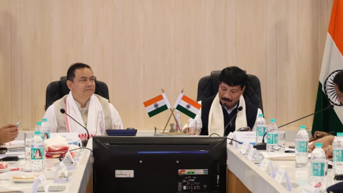 Assam-Meghalaya officials hold high-level meeting over Shillong violence, Jorabat protests