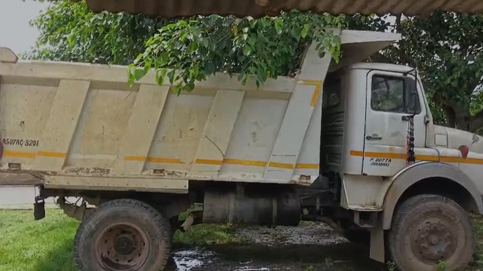 Theft cases rise in Assam Nagaon’s Rangaloo, 140 litres of diesel stolen from dumper Theft cases rise in Assam Nagaon’s Rangaloo, 140 litres of diesel stolen from dumper