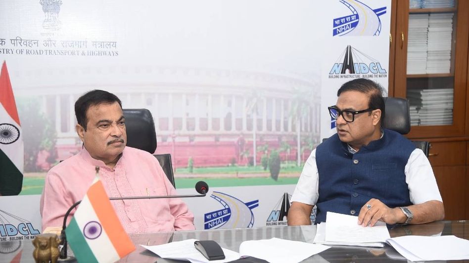 Himanta Biswa Sarma meets Nitin Gadkari to review flood-damaged highways, major Assam road projects Himanta Biswa Sarma meets Nitin Gadkari to review flood-damaged highways, major Assam road projects